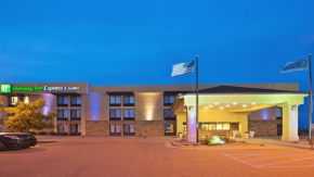 Отель Holiday Inn Express Hotel & Suites Colby, an IHG Hotel  Колби